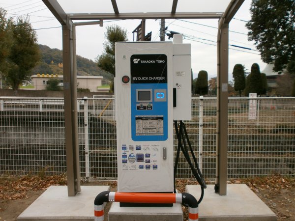 EV(電気自動車)充電スタンド設置のお知らせ
